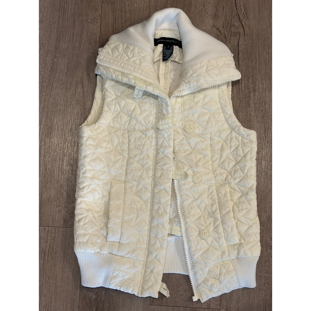 French Connection White Quilted Puffer Vest Size 4 Sleeveless Jacket Button Zip